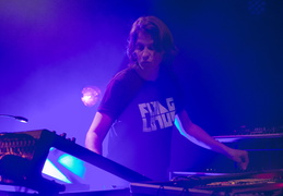 Festival Variations CHLOE ENDLESS REVISIONS LIVE (Paris)