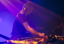 Festival Variations CHLOE ENDLESS REVISIONS LIVE (Paris)