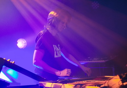 Festival Variations CHLOE ENDLESS REVISIONS LIVE (Paris)