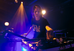 Festival Variations CHLOE ENDLESS REVISIONS LIVE (Paris)