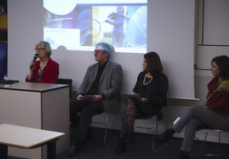Remise du prix cristal à Perrine Paul-Gilloteaux