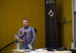 Booste ton esprit critique et Jeunes scientifiques pour la transition écologique